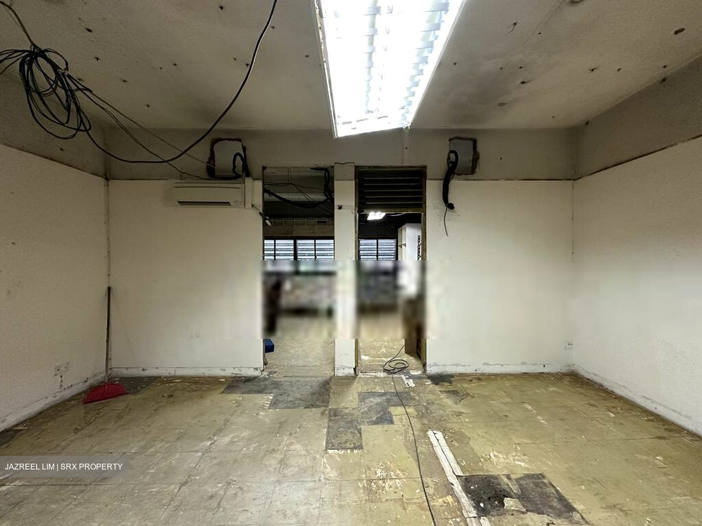 Goldhill Shopping Centre (D11), Office #464211851